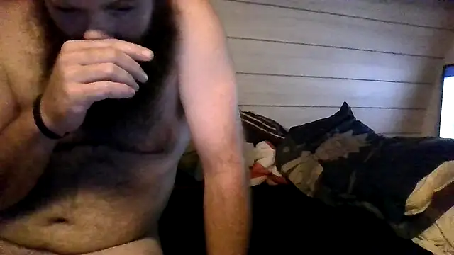 Snapshot of ThisGuy42o chatting on July 2026 01:12:01 AM ThisGuy42o online show from July 2026 01:12:01 AM