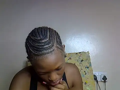 Snapshot of pretty_albright chatting on June 2026 04:33:01 AM pretty albright online show from June 2026 04:33:01 AM