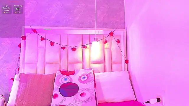 LunaRose18 online show from June 2026 03:07:01 AM