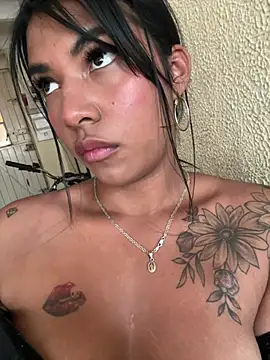 sophiagomezx online show from June 2026 05:55:01 PM