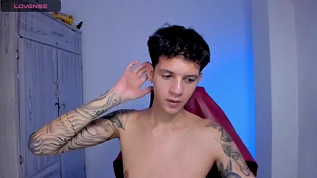 tylerrnova online show from June 2026 09:14:01 AM