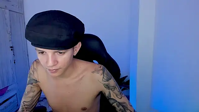 tylerrnova online show from July 2026 03:20:02 AM