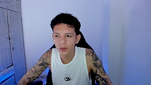 tylerrnova online show from July 2026 02:05:17 AM