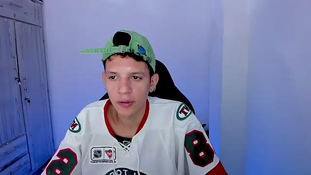 tylerrnova online show from July 2026 03:23:02 AM