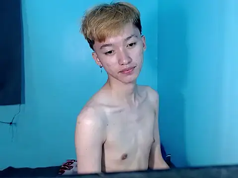 Fem phiLboy69 online show from June 2026 04:28:01 AM