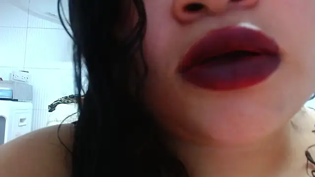 Snapshot of KellyShibary chatting on July 2026 07:57:01 PM KellyShibary online show from July 2026 07:57:01 PM
