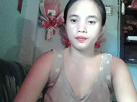 Snapshot of sophie_193 chatting on July 2026 01:12:02 AM sophie 193 online show from July 2026 01:12:02 AM