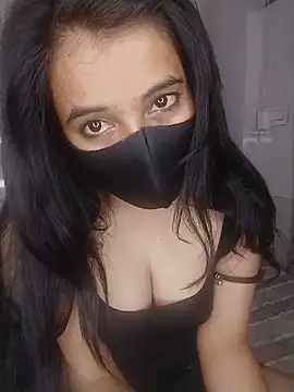 hottyplak online show from June 2026 08:01:02 PM