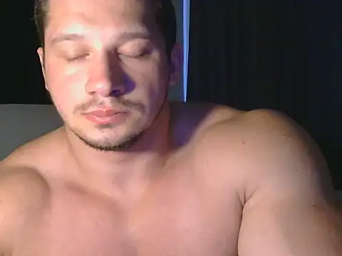 Snapshot of Body_777_ chatting on July 2026 01:52:02 PM Body 777 online show from July 2026 01:52:02 PM