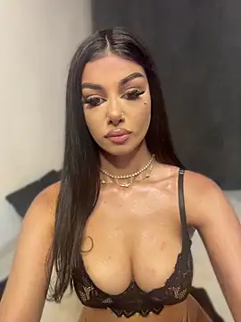 SiennaBellamy online show from June 2026 09:48:02 PM