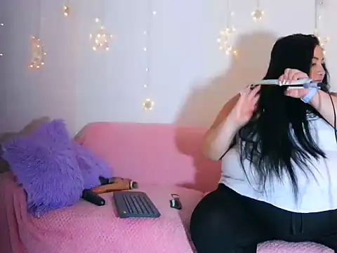 Sammysexy   online show from July 2026 06:45:01 PM