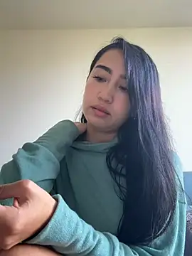 Ashleygross777 online show from August 2026 08:19:01 PM