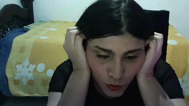 CarolinaMoretti online show from August 2026 11:40:01 PM