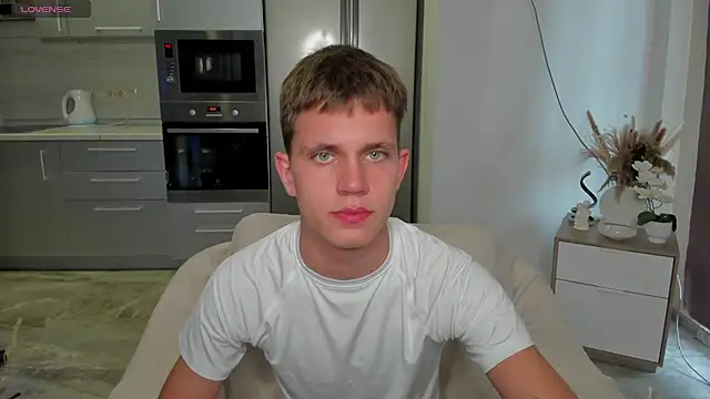 m0neyken online show from July 2026 02:33:01 AM