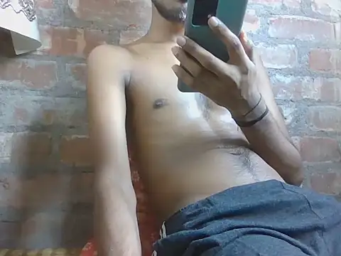 Bengali Hunk025 online show from July 2026 10:00:02 AM