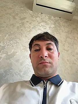 Snapshot of Elnur_464 chatting on June 2026 12:09:02 PM Elnur 464 online show from June 2026 12:09:02 PM