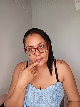 Snapshot of DiablaProhibida chatting on June 2026 04:54:01 PM DiablaProhibida online show from June 2026 04:54:01 PM