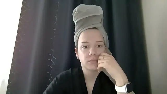 Snapshot of Nivella chatting on June 2026 09:52:01 AM Nivella online show from June 2026 09:52:01 AM