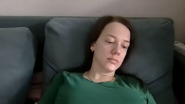 Snapshot of Nivella chatting on June 2026 10:37:02 AM Nivella online show from June 2026 10:37:02 AM