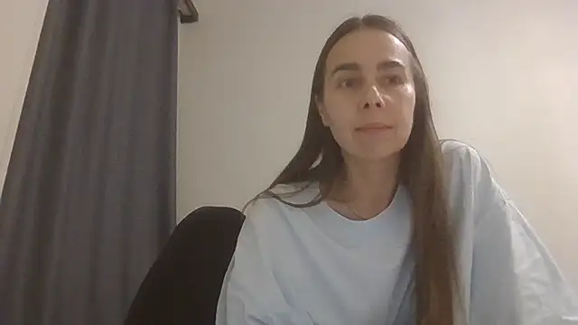 Snapshot of Vanelleda chatting on July 2026 08:14:01 PM Vanelleda online show from July 2026 08:14:01 PM