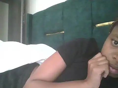 shinypussie online show from June 2026 07:24:02 AM
