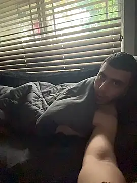 Snapshot of skinnyarab1995 chatting on June 2026 01:36:01 PM skinnyarab1995 online show from June 2026 01:36:01 PM