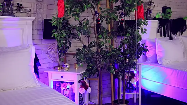 annabellahot online show from October 2025 04:25:02 AM