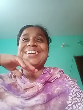 Snapshot of Babe_Linda chatting on June 2026 08:52:01 AM Babe Linda online show from June 2026 08:52:01 AM