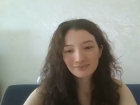 Snapshot of Calenyagi chatting on July 2026 05:32:02 AM Calenyagi online show from July 2026 05:32:02 AM