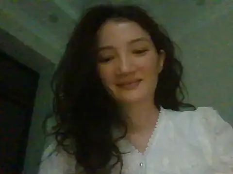 Snapshot of Calenyagi chatting on July 2026 05:26:02 PM Calenyagi online show from July 2026 05:26:02 PM