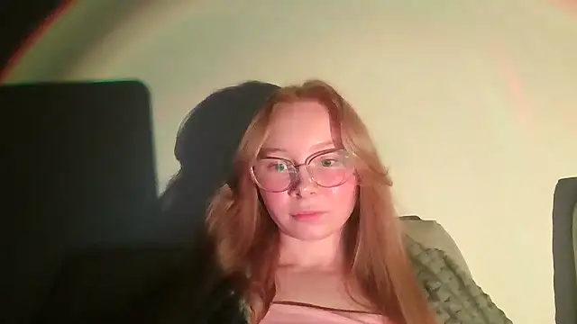 Vinelly online show from June 2026 09:36:02 PM