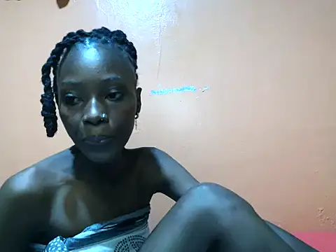 Snapshot of petite_clara2 chatting on July 2026 01:17:01 PM petite clara2 online show from July 2026 01:17:01 PM
