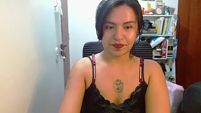 Snapshot of lilythdrake chatting on July 2026 02:51:02 AM lilythdrake online show from July 2026 02:51:02 AM