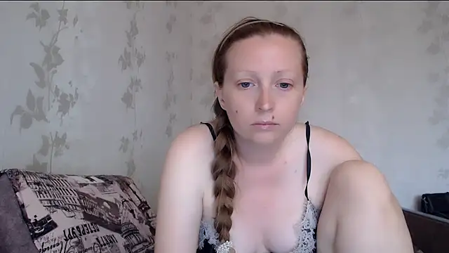 Snapshot of Foxyy_Helen chatting on June 2026 02:54:01 PM Foxyy Helen online show from June 2026 02:54:01 PM
