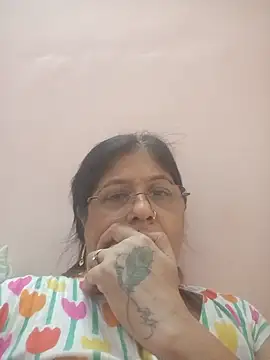 Snapshot of DarkRoseRiya chatting on June 2026 06:28:01 PM DarkRoseRiya online show from June 2026 06:28:01 PM