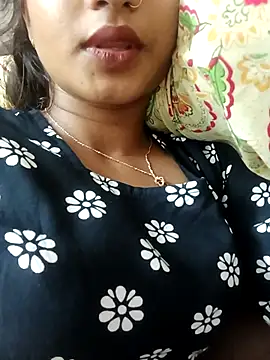 avii5 online show from July 2026 05:56:02 PM
