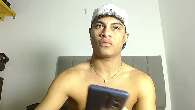 Jose And Daniel online show from June 2026 04:50:01 AM