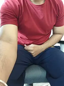 Snapshot of 8inch_hunk19 chatting on August 2026 06:48:01 AM 8inch hunk19 online show from August 2026 06:48:01 AM