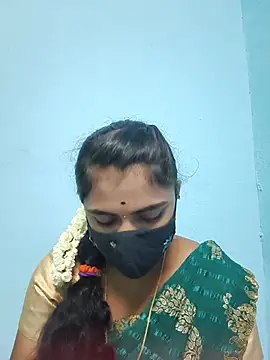 Snapshot of Megavarthinii chatting on July 2026 03:11:01 AM Megavarthinii online show from July 2026 03:11:01 AM