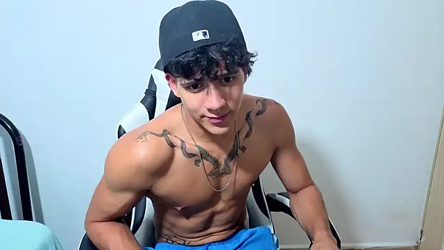 Snapshot of Noah__Dick chatting on July 2026 07:07:01 AM Noah Dick online show from July 2026 07:07:01 AM