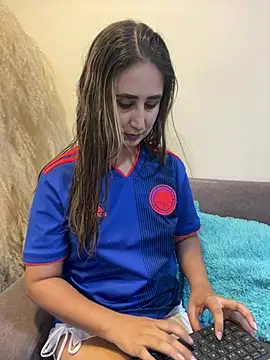 Antonellaafendi online show from June 2026 11:10:01 PM