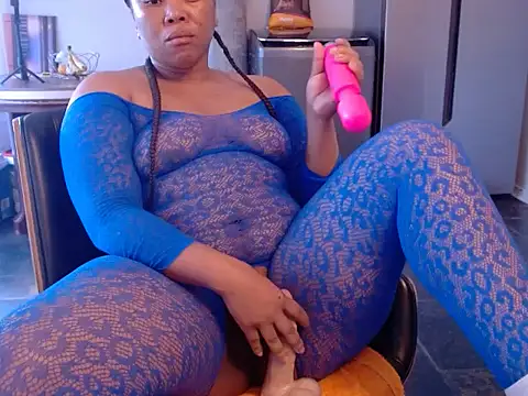 massiveBootymamasita online show from June 2026 07:57:01 AM