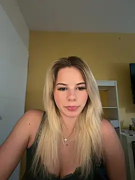 Snapshot of JellyCherry chatting on June 2026 02:29:01 PM JellyCherry online show from June 2026 02:29:01 PM