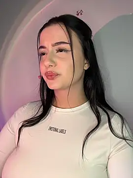 LoBeauty online show from July 2026 07:09:01 PM