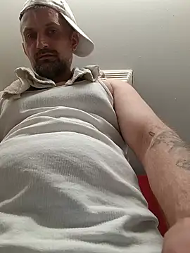 Snapshot of FitnessDaddy chatting on July 2026 06:15:01 AM FitnessDaddy online show from July 2026 06:15:01 AM