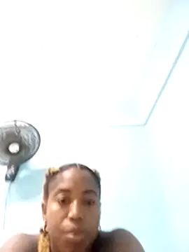 Snapshot of CukiGirl0 chatting on July 2026 03:41:01 AM CukiGirl0 online show from July 2026 03:41:01 AM