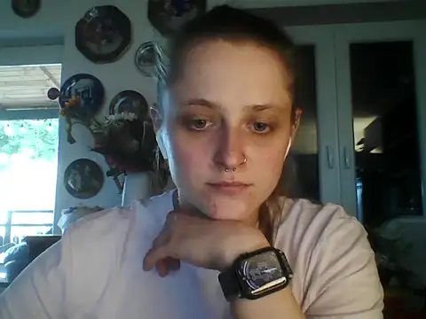 LeaWetGirl online show from June 2026 04:30:01 PM
