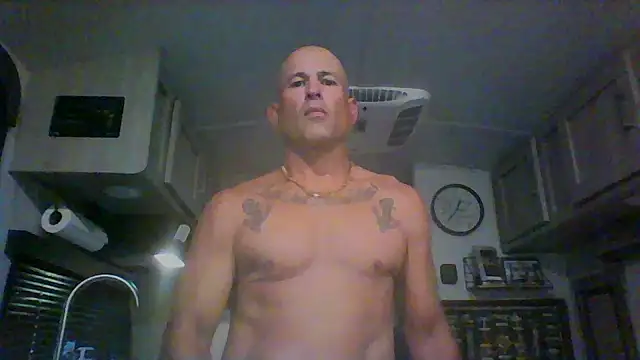 Snapshot of Reelg21 chatting on July 2026 03:21:02 PM Reelg21 online show from July 2026 03:21:02 PM