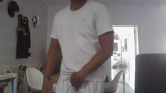 Snapshot of cuteasian02 chatting on July 2026 04:46:02 PM cuteasian02 online show from July 2026 04:46:02 PM