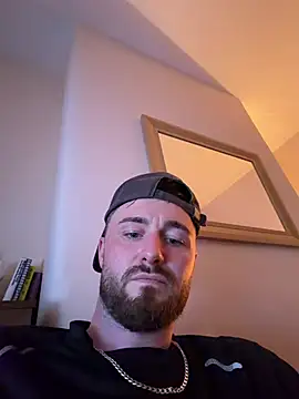 HelloFrankieboy online show from July 2026 08:44:02 PM